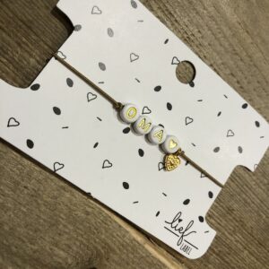 Armbandje I oma