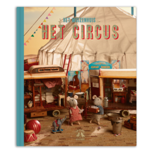 Boek Muizenhuis I het circus (deel 3)
