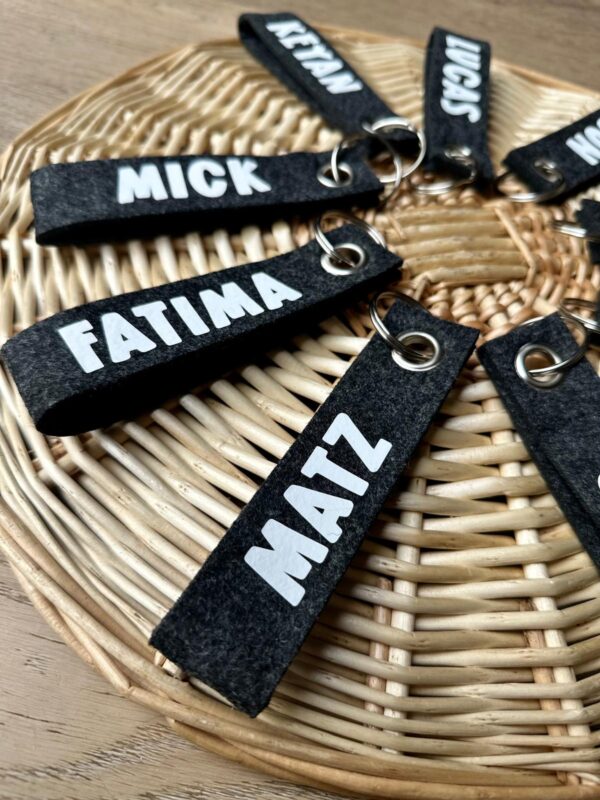 Vilten sleutelhanger met naam – Gepersonaliseerd cadeau - Afbeelding 5